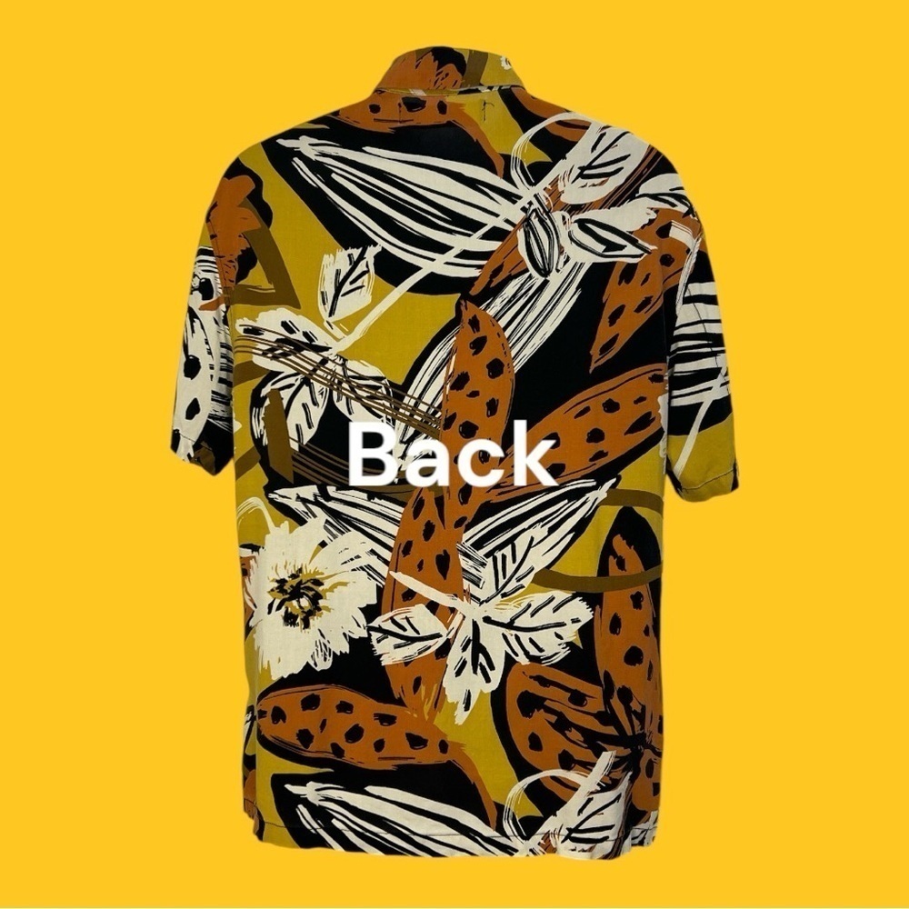 Bershka Tropical Fall Colors Print Short Sleeve Button Down Shirt Size M - Picture 2 of 6